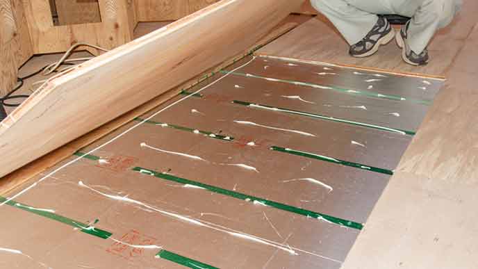 床暖房の施工
